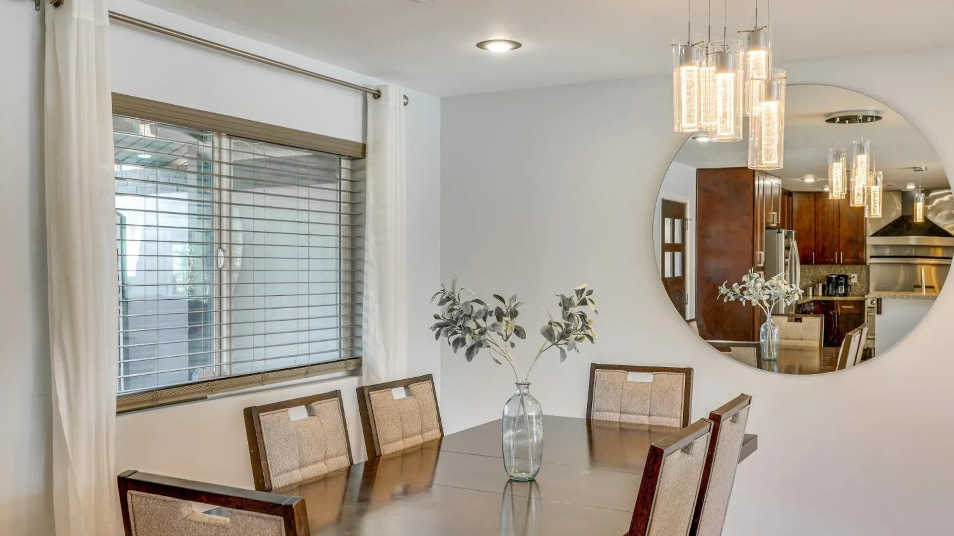 בית נופש Updated Scottsdale Retreat With Private Pool!