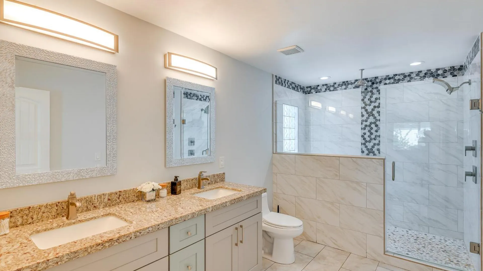 Updated Scottsdale Retreat With Private Pool!